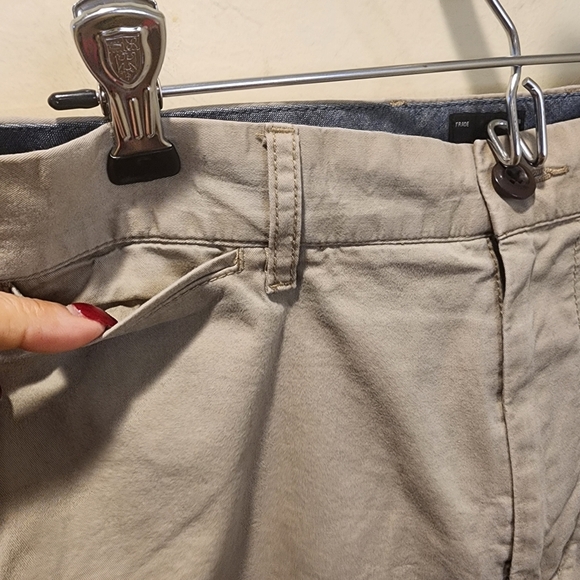 J. Crew Re-Imagine Men's Tan Flat Front Shorts Classic Design size 35 - Picture 5 of 14
